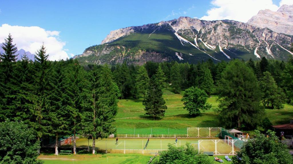 Miramonti Majestic Grand Hotel Cortina dʼAmpezzo Dış mekan fotoğraf